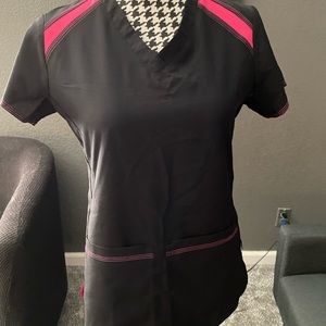 Med couture Scrub top